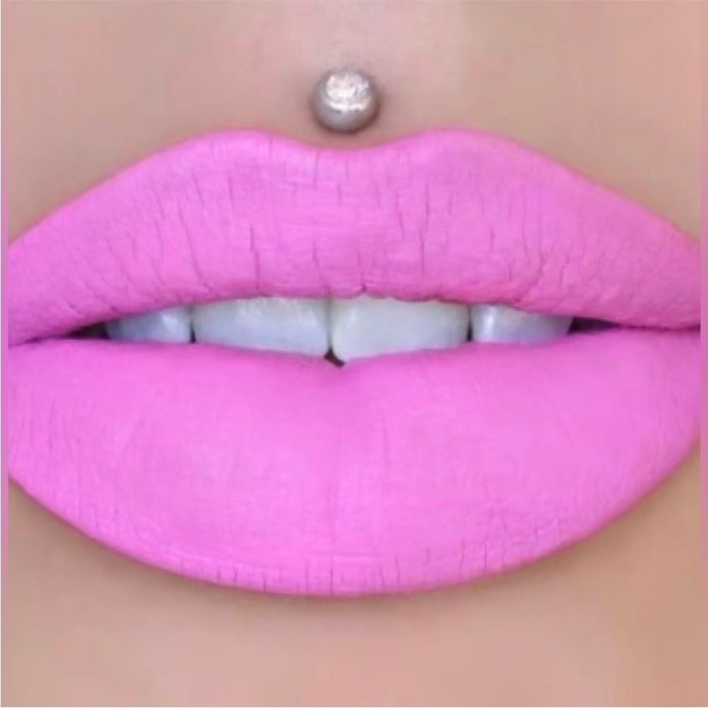 Jeffree Star Velour Liquid Lipstick Queen Supreme
